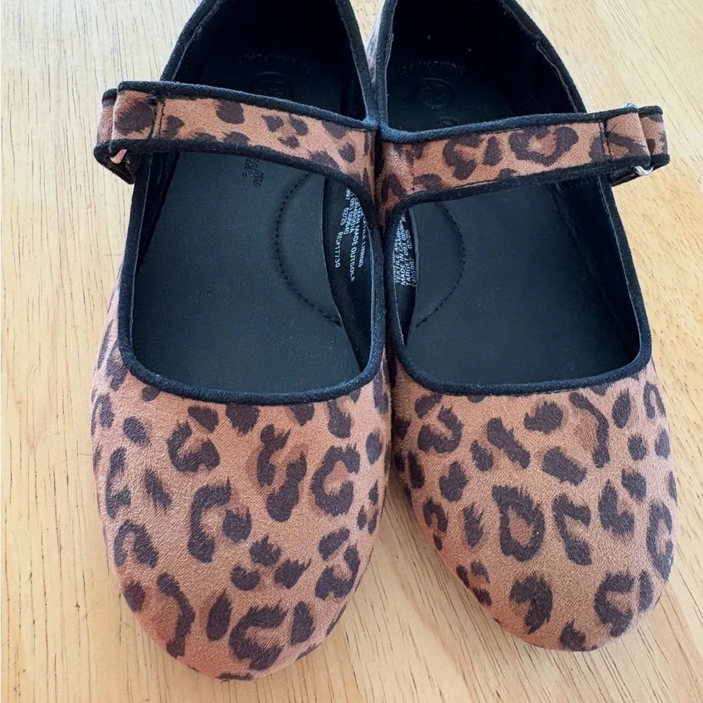 Cat & Jack Brown Leopard Print Mary Jane Shoes kids 12